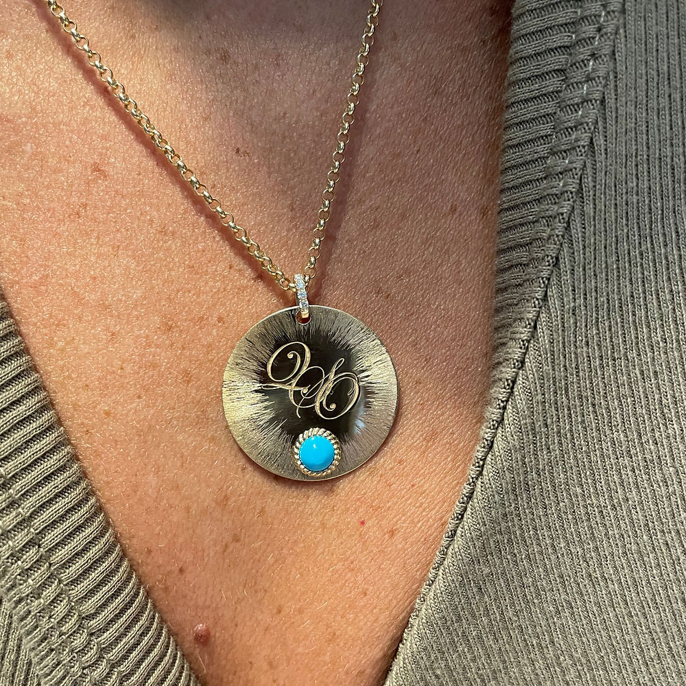 Médaille Angelo, or jaune, diamants et turquoise - View 3