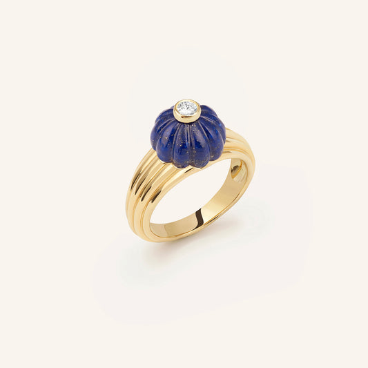 Gelato ring in 18 carats recycled yellow gold, lapis-lazuli and diamond